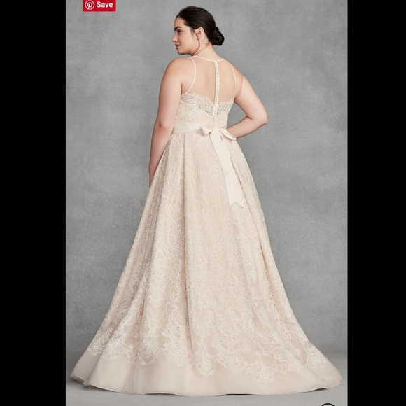 White VERA WANG Macrame Wedding Dress 14 - Picture 3 of 6